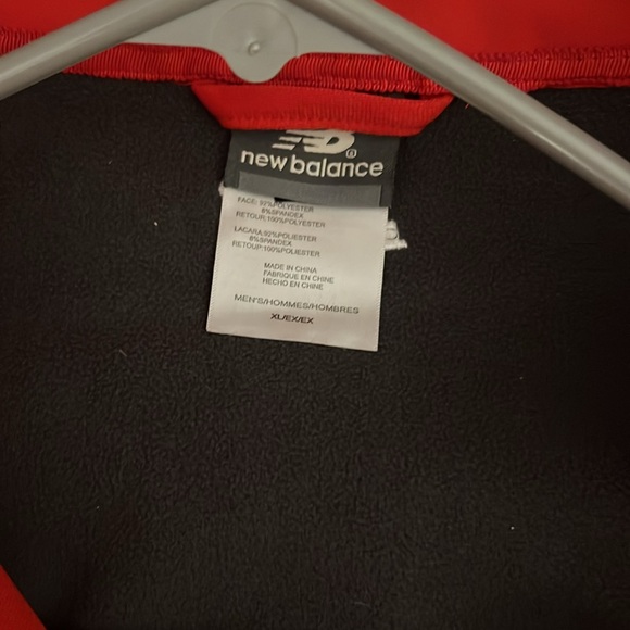 Reebok Men's Red Jacket - Picture 3 of 4